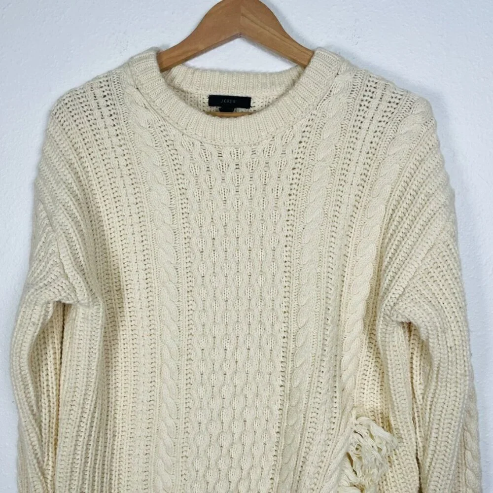 JCREW Cream Oversize Wool Blend Cable knit Fringe Asymmetrical Sweater Size: XS